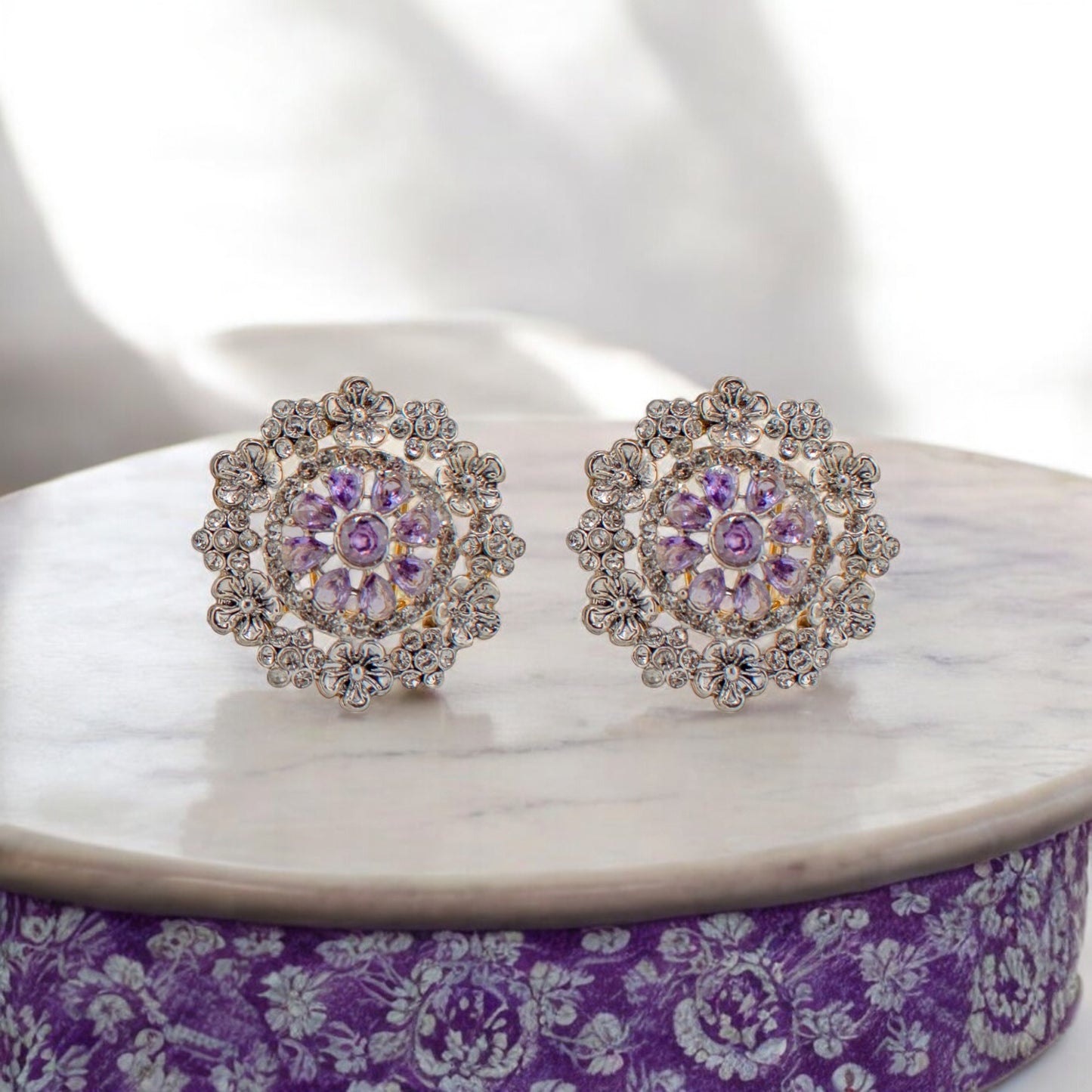 Samaira - Stud Earrings